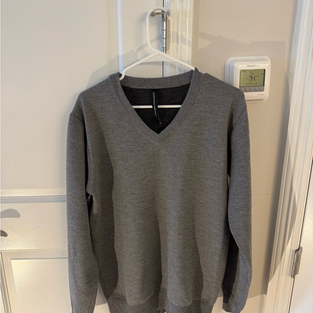 Men's Gray V-Neck Sweater